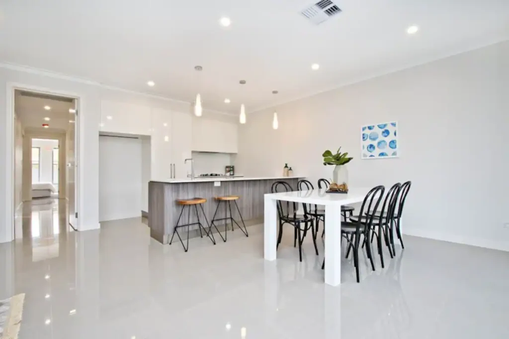 Luxury Houses Rental in Klemzig, Adelaide - Dining area Image